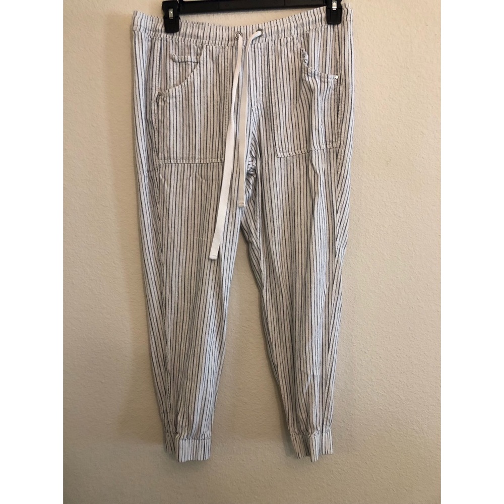 Calvin Klein Linen Jogger-Capri